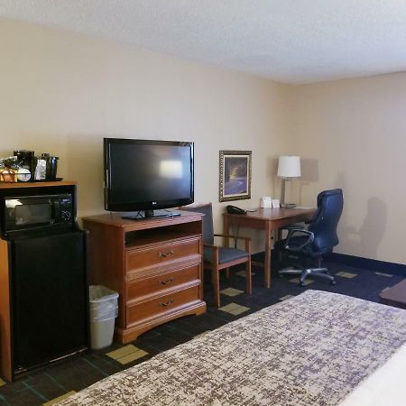 Hotel Baymont By Wyndham Indianapolis West Extérieur photo