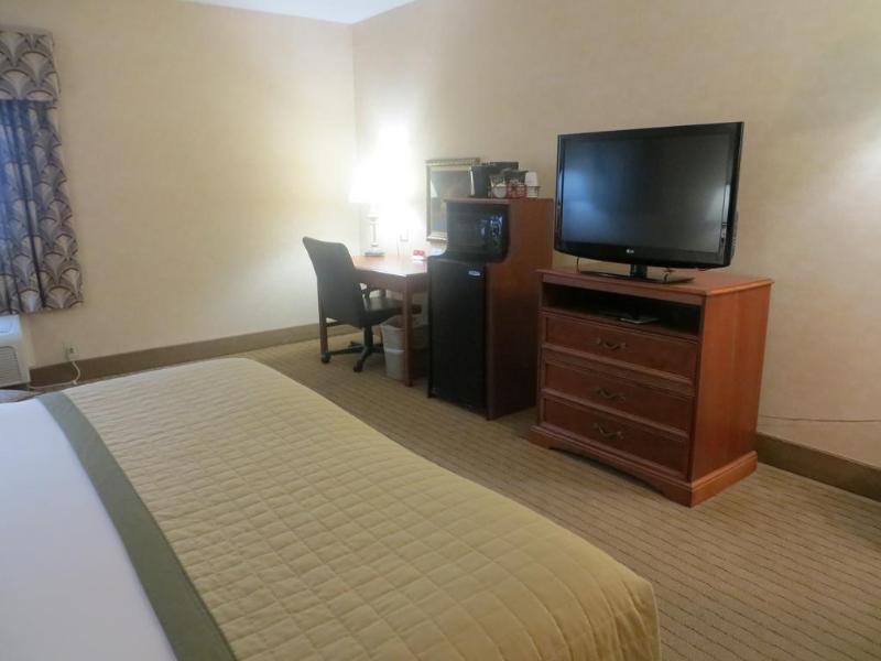 Hotel Baymont By Wyndham Indianapolis West Extérieur photo